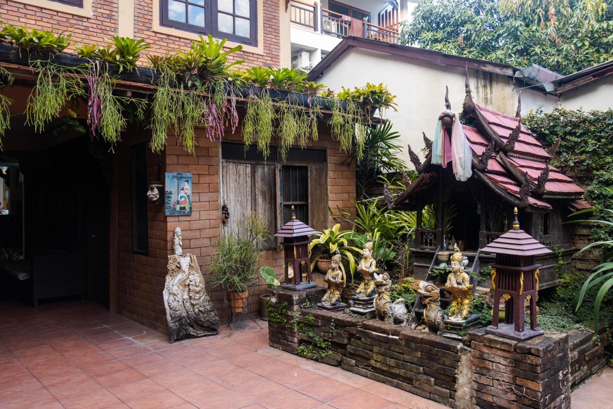 S.K. House 1 Hotel Chiang Mai Exterior foto